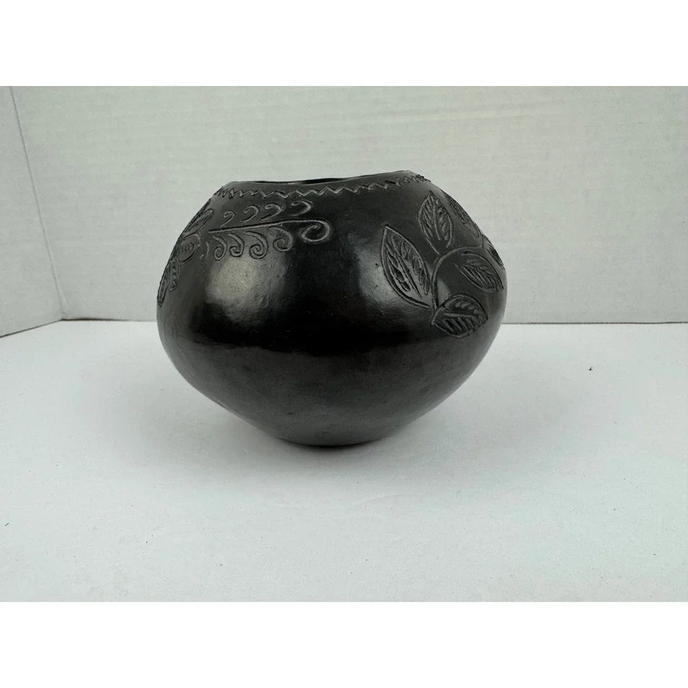 Hand Etched Black Clay Floral Pottery Vase Artisan Round Seed Pot 4 Inch